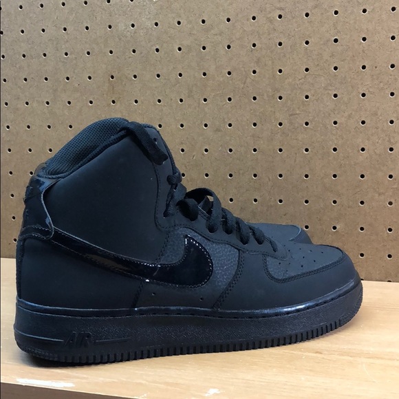 nike air force 1 high triple black